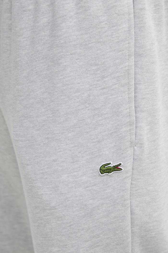 Tepláky Lacoste sivá XH9610