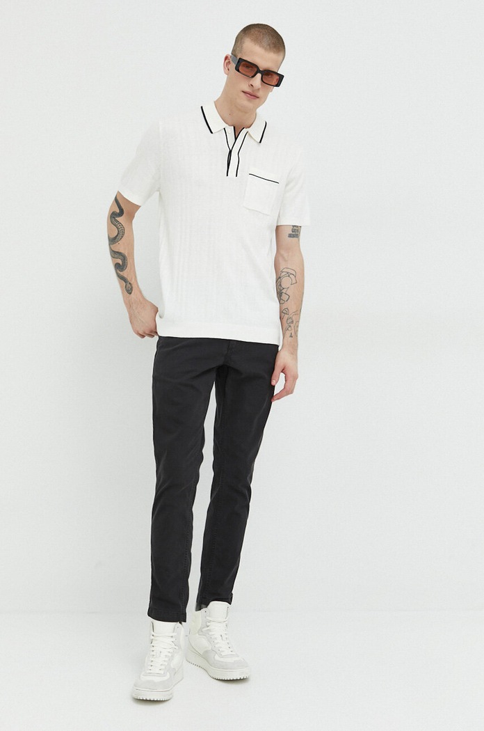 Superdry spodnie M7011022A.12A czarny SS23