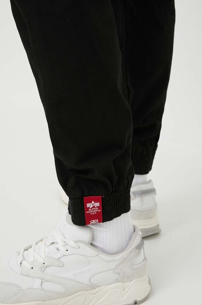 Памучен панталон Alpha Industries Ripstop Jogger 116201.03 черен