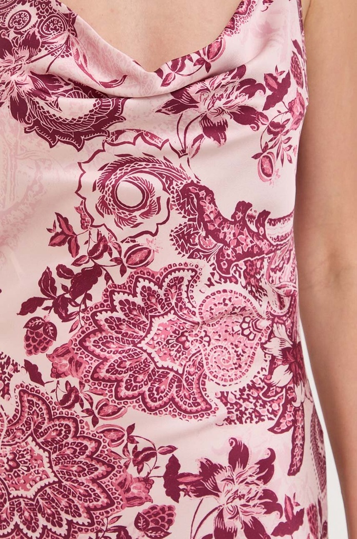 Šaty Guess AKILINA W3GK85.WD8G2 růžová