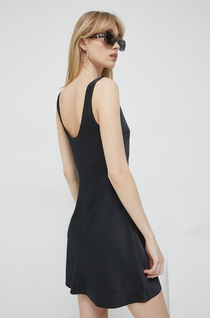 Odzież Abercrombie & Fitch sukienka KI159.2875.900 czarny