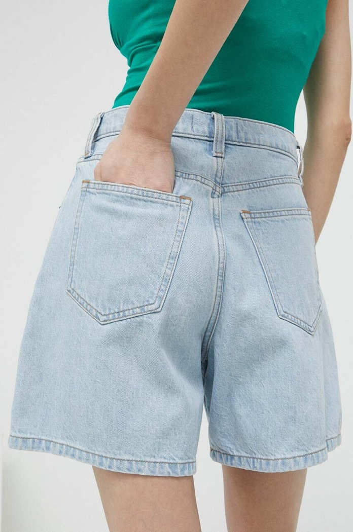 Odzież Abercrombie & Fitch szorty jeansowe KI149.3179.280 niebieski