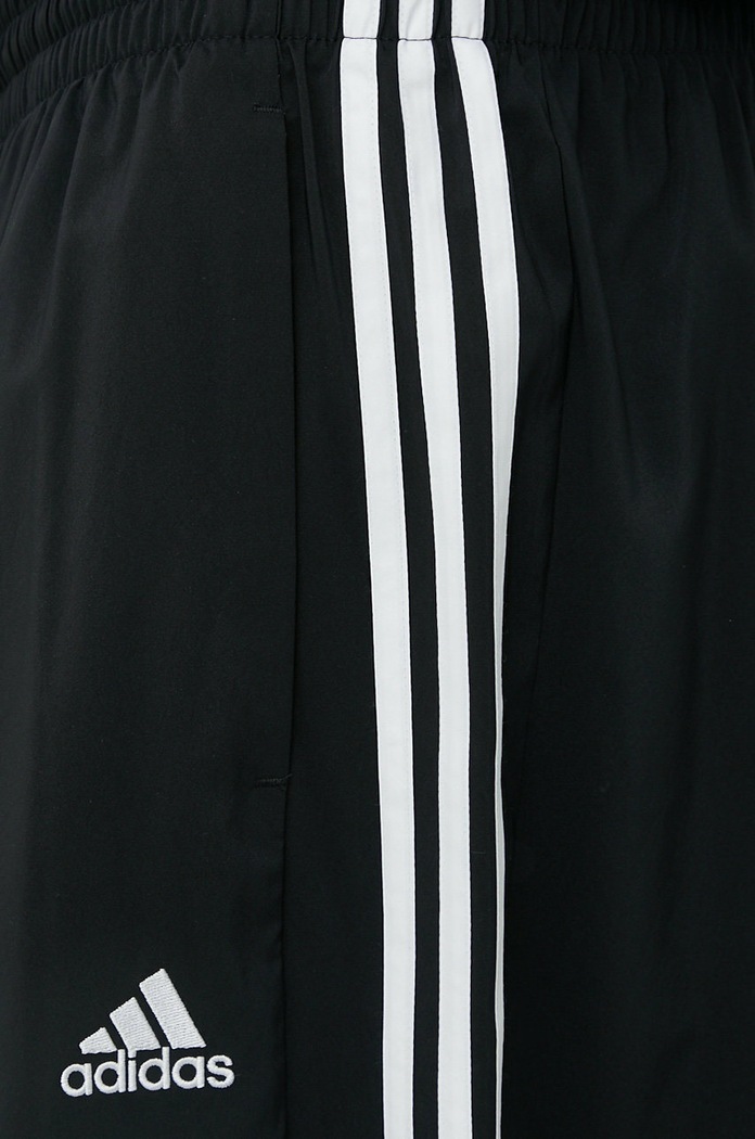Σορτς προπόνησης adidas Essentials Chelsea μαύρο IC1484