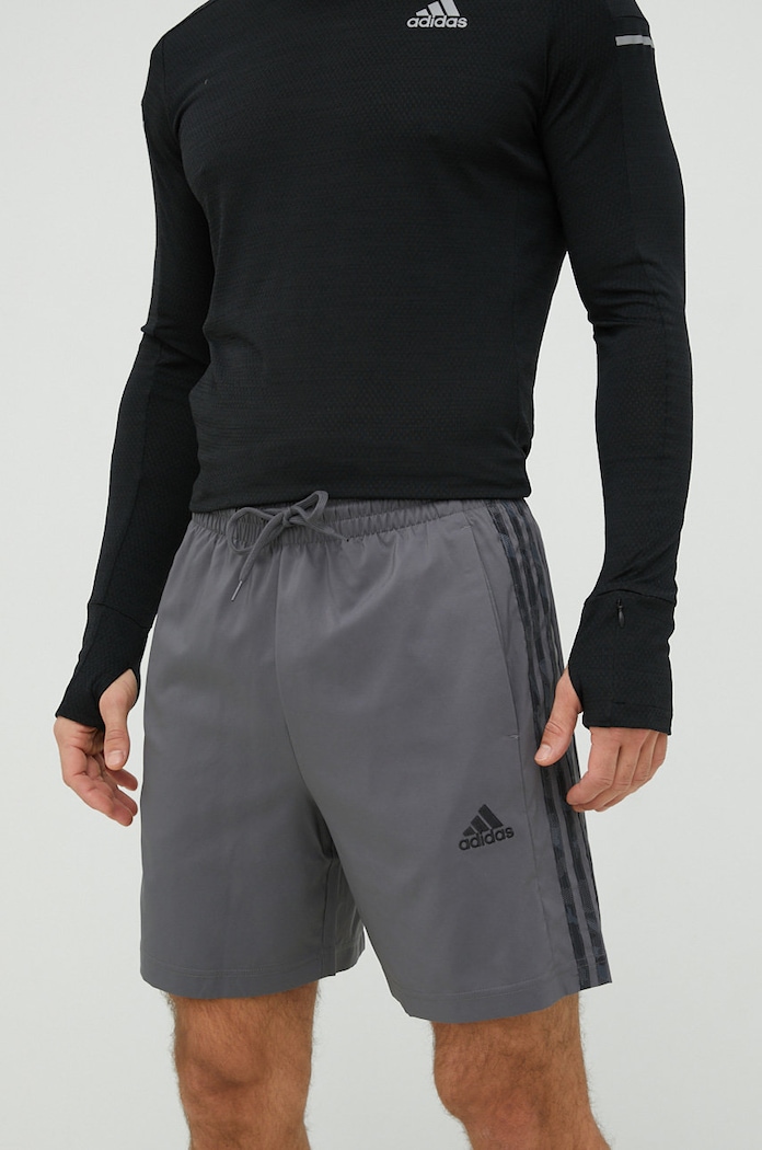 adidas szorty treningowe Essentials Chelsea tkanina szary IC1494