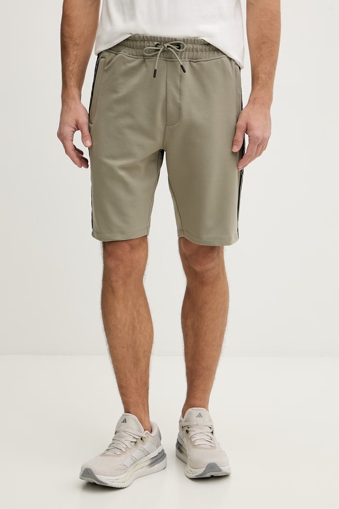 Σορτς Guess πράσινο Z2YD02.K6ZS1