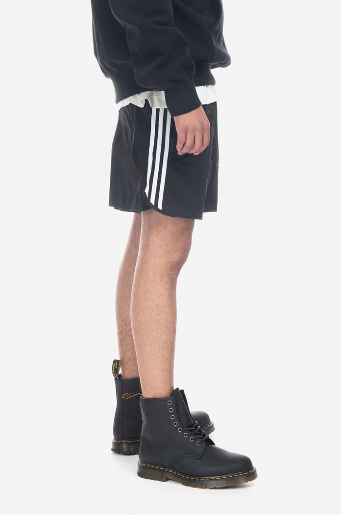 Шорты adidas Originals Adicolor Sprinter HS2069 чёрный