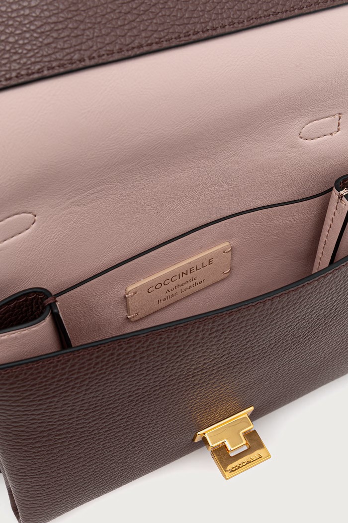 Torebka crossbody damska skórzana Coccinelle bordowy E1.MD5.19.03.01