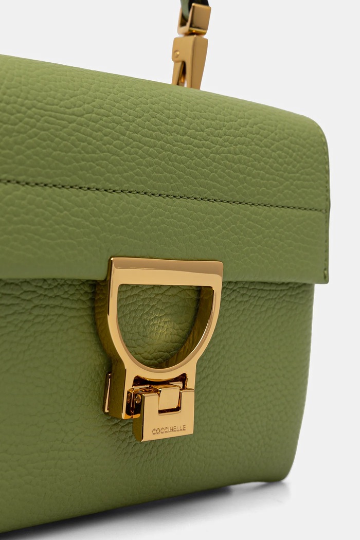 Geantă de piele Arlettis Coccinelle verde E1.ND8.55.B7.01