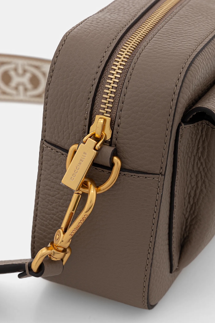 Coccinelle crossbody kabelka dámská kožená hnědá E1.NOF.15.02.01