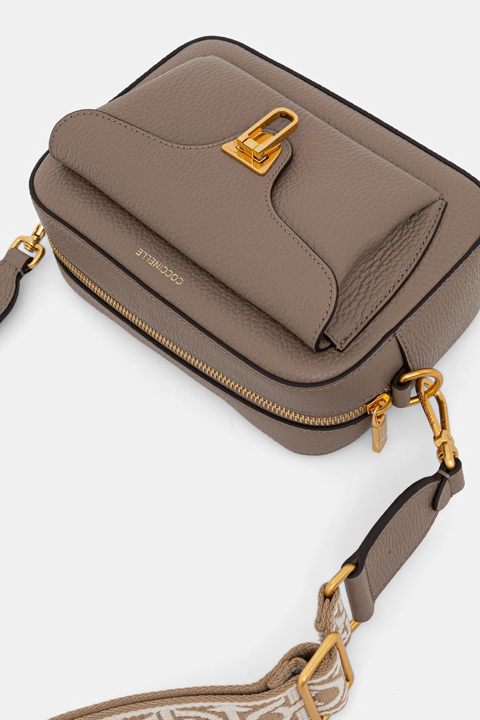 Coccinelle crossbody kabelka dámská kožená E1.NOF.15.02.01 hnědá