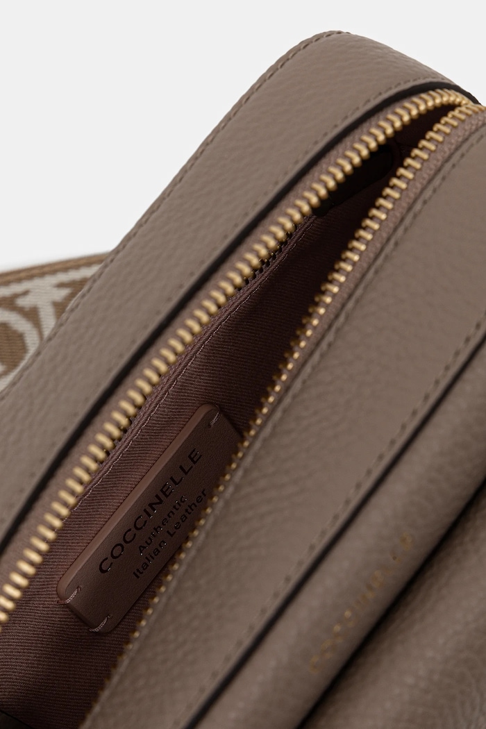 Coccinelle crossbody kabelka dámská kožená E1.NOF.15.02.01