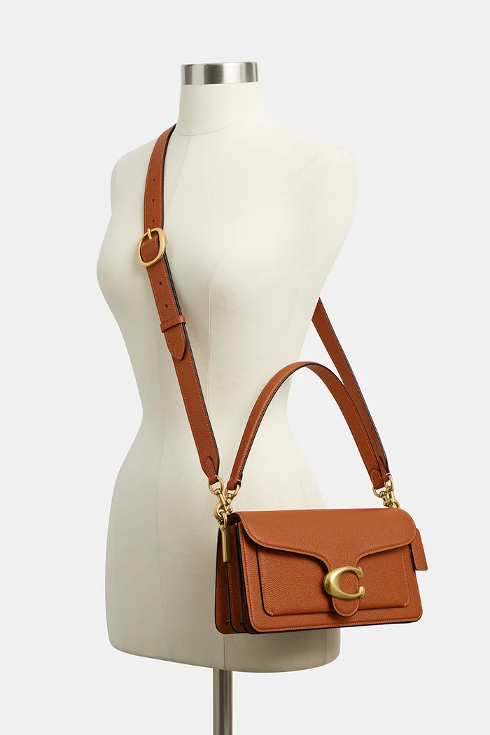 Coach torebka crossbody damska skórzana Tabby 26 CH857 brązowy