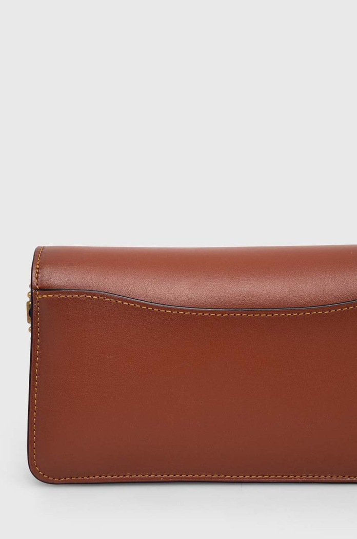Αξεσουάρ Δερμάτινη τσάντα Coach Tabby Chain Clutch In Signature Canvas CE774 καφέ