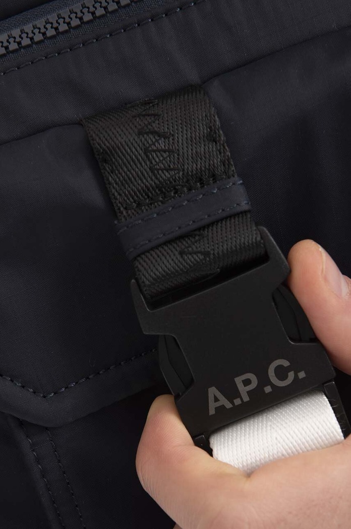 A.P.C. borsetă Banane Trek PAAFH.H62219