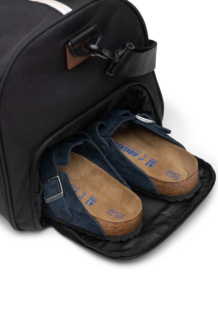 Herschel geantă sport Novel™ 11396.00001.OS negru