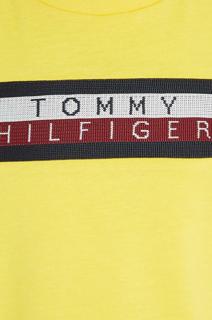 Dětské bavlněné tričko Tommy Hilfiger žlutá KB0KB08204.PPYX
