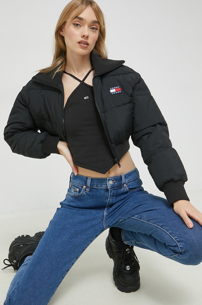 Top Tommy Jeans DW0DW14888.PPYX črna SS23