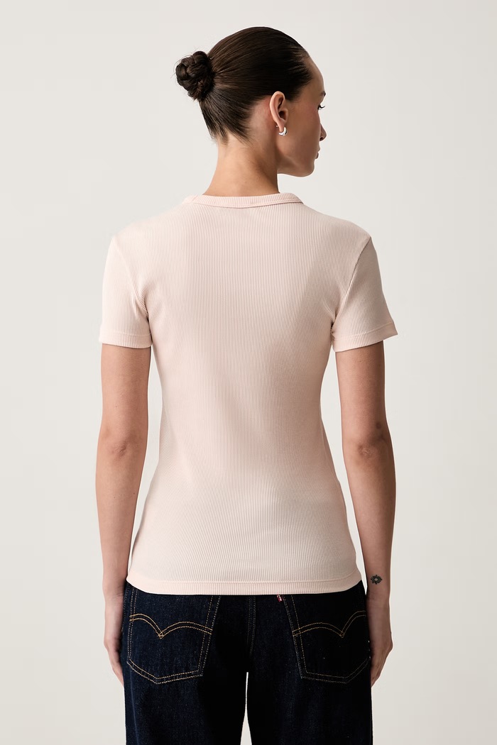 Odzież Lacoste T-shirt damski bawełniany TF5538 różowy