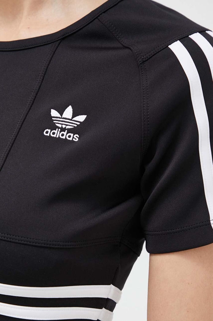 adidas Originals t-shirt IC2379