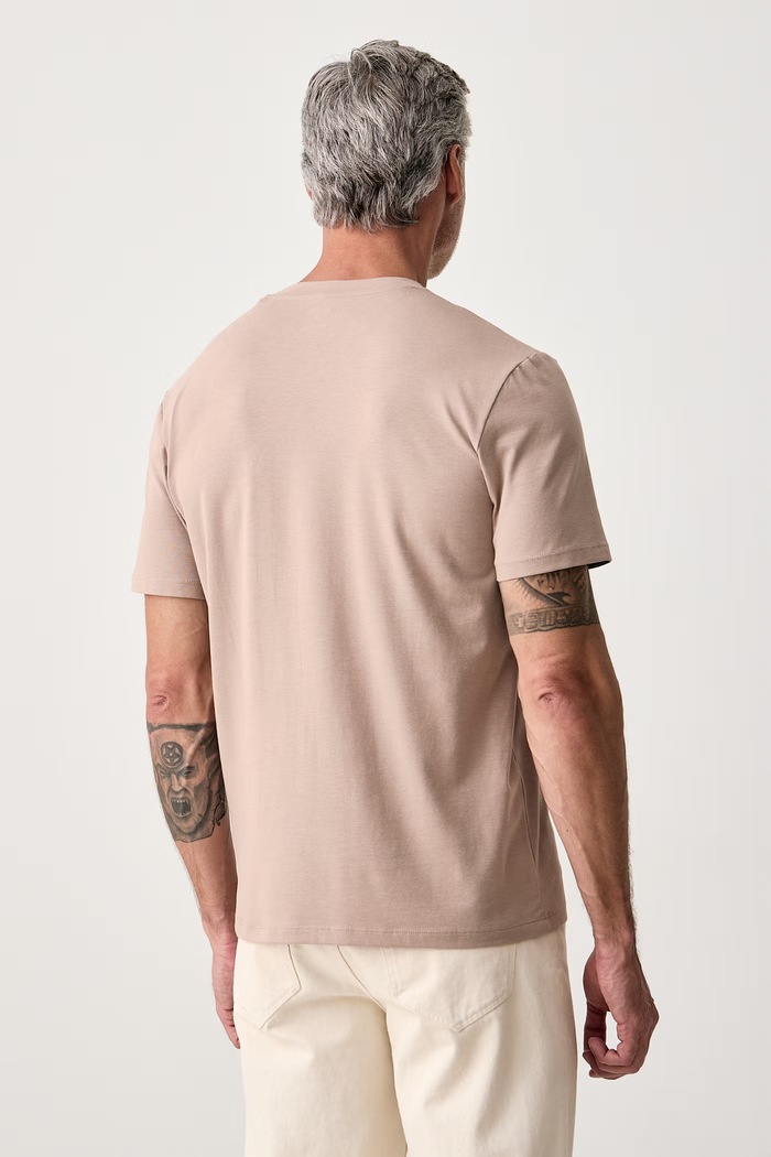 Odzież Guess T-shirt męski z bawełną HEDLEY Z2YI12.JR06K beżowy