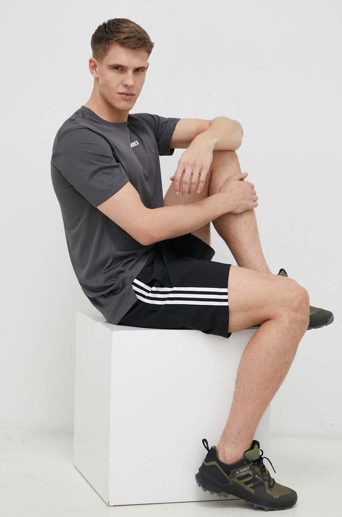 Sportovní triko adidas TERREX Multi HM4048 šedá SS23