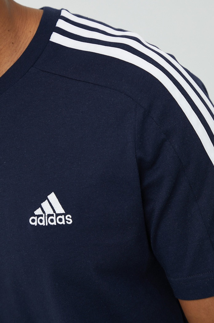 Bavlněné tričko adidas IC9335 námořnická modř
