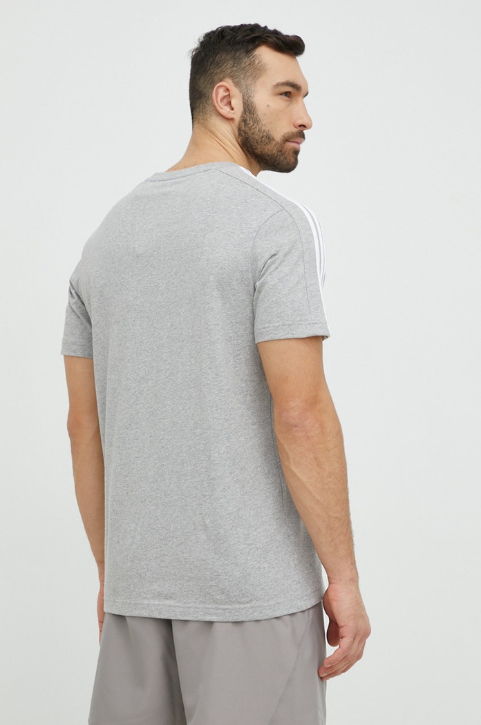 Odzież adidas t-shirt bawełniany Essentials IC9337 szary