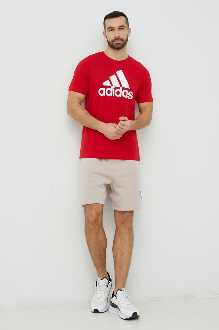 adidas t-shirt bawełniany Essentials IC9352 czerwony AW24
