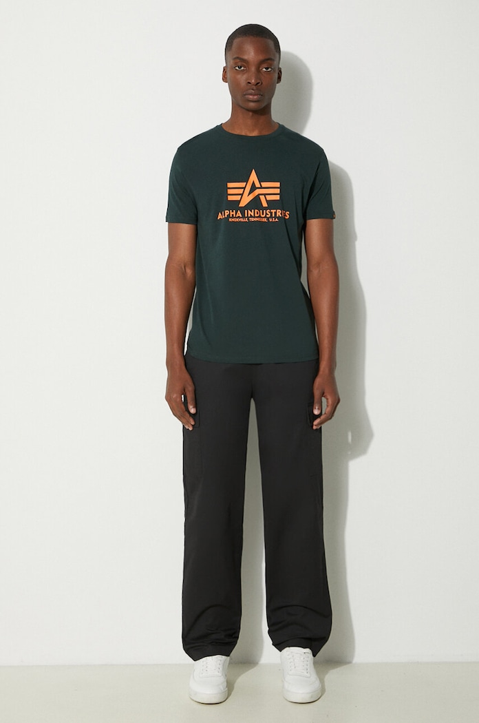 Бавовняна футболка Alpha Industries 100501.353 зелений SS25