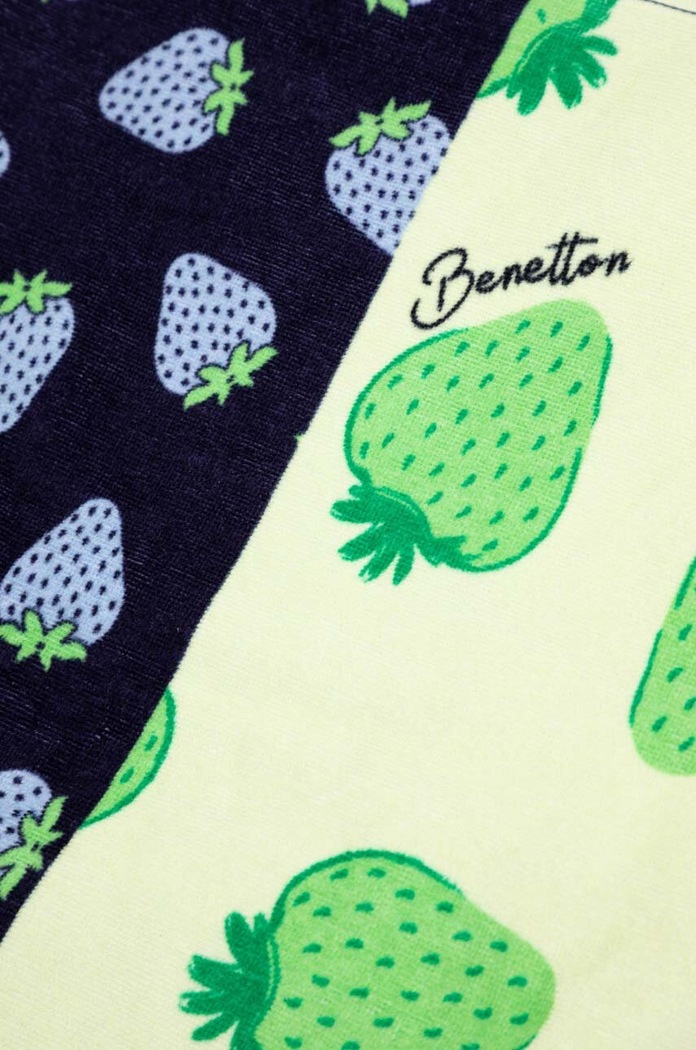 Βαμβακερή πετσέτα United Colors of Benetton 6AR12801B σκούρο μπλε SS24