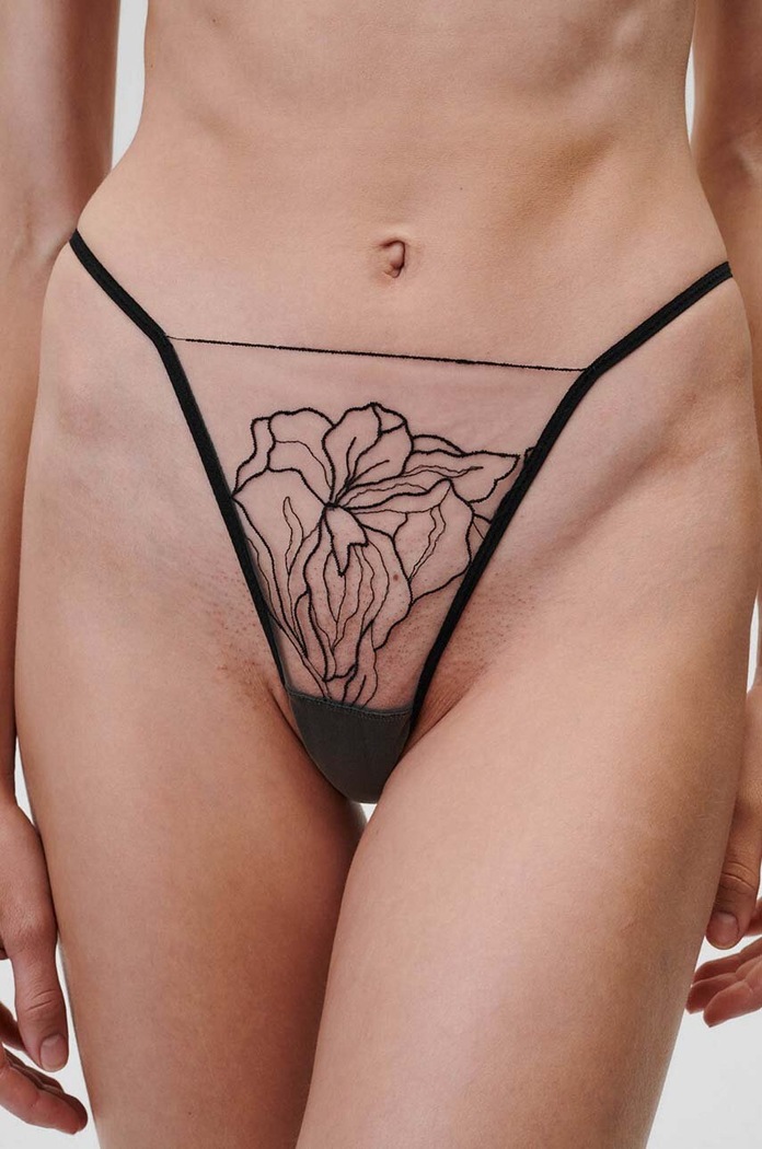 Undress Code stringi Blossom 659 czarny SS24