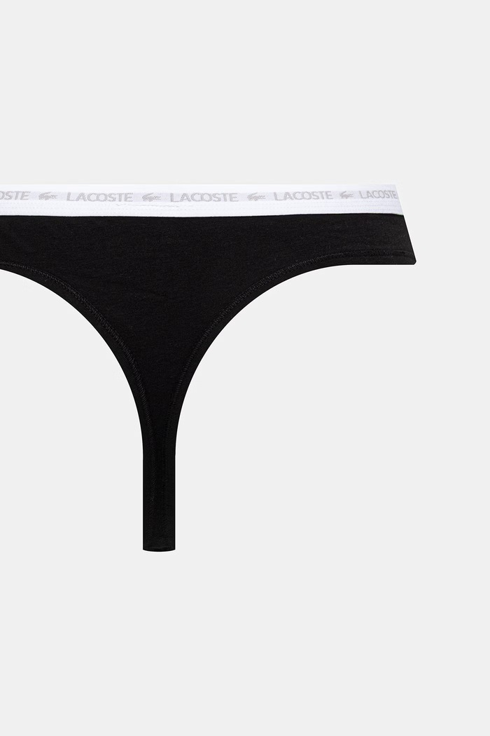 Odzież Lacoste stringi damskie bawełniane z elastanem 3-pack 8F1341 czarny