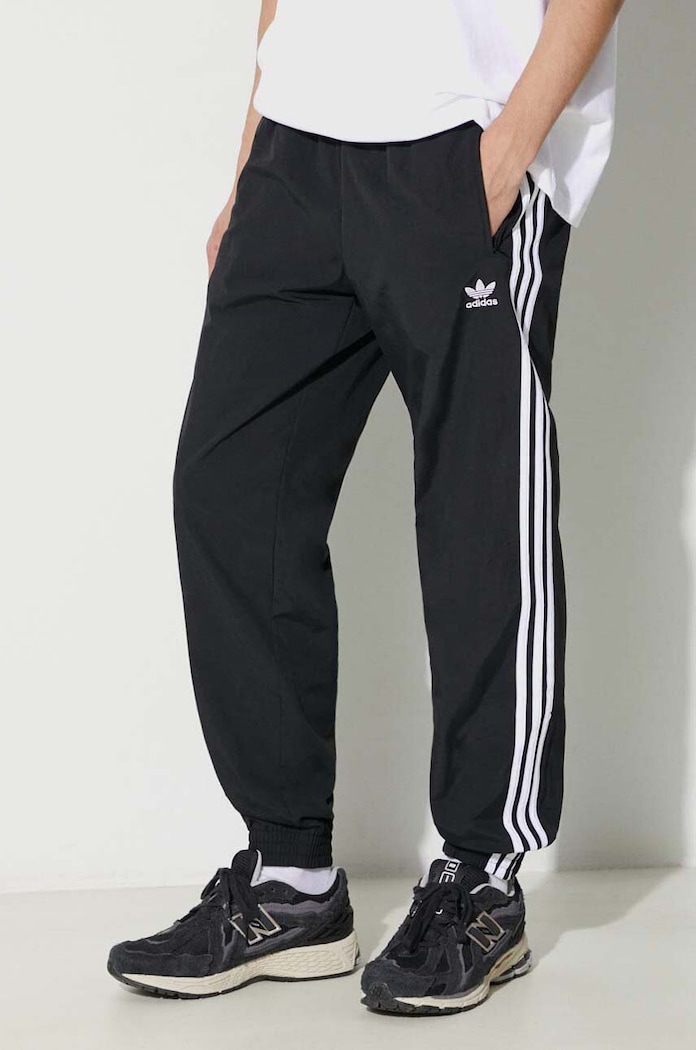 adidas Adicolor Woven Firebird Track Pants 'Black' Planet friendly black IT2501