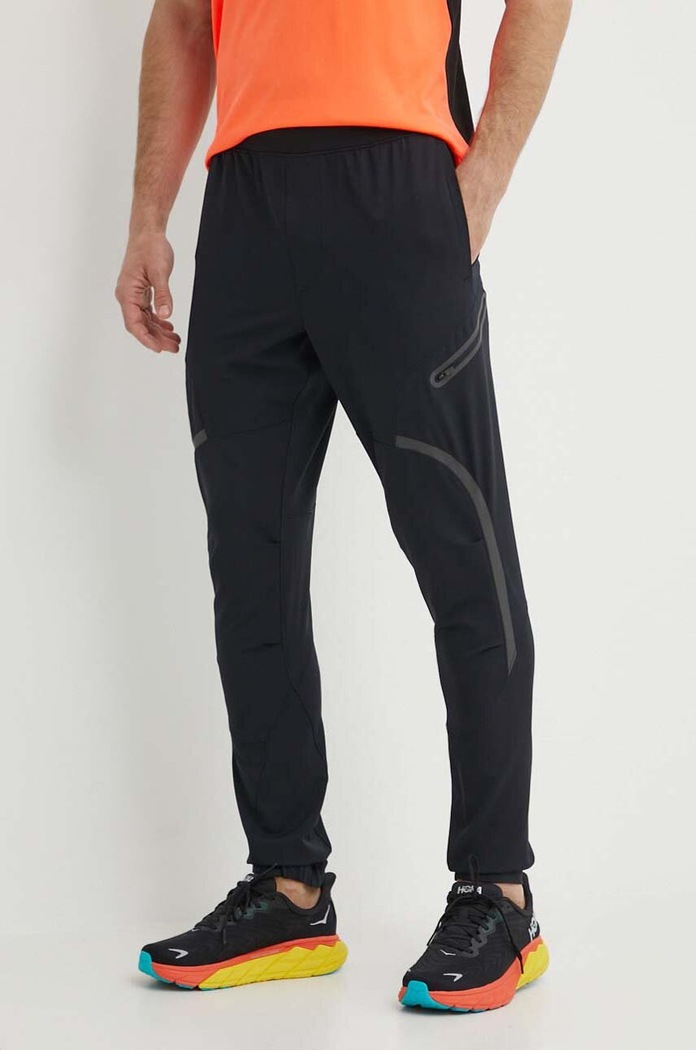 Under Armour spodnie treningowe Unstoppable z elastanem czarny 1352026