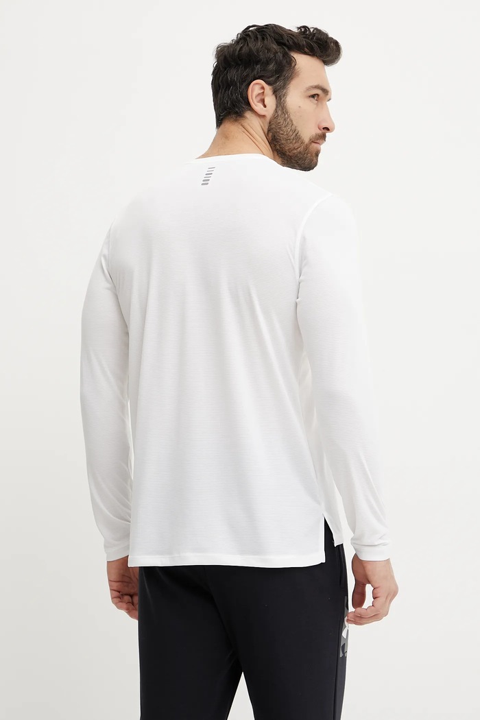 Oblečenie Bežecké tričko s dlhým rukávom Under Armour Streaker 1382584 biela