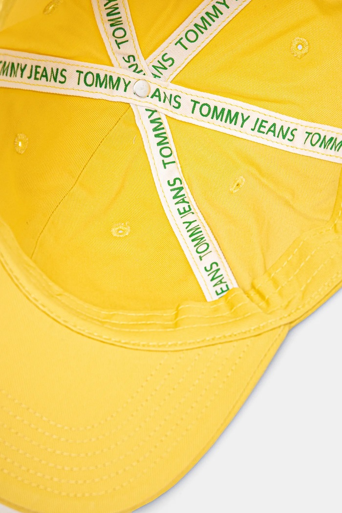 Pamučna kapa sa šiltom Tommy Jeans zlatna AM0AM12020