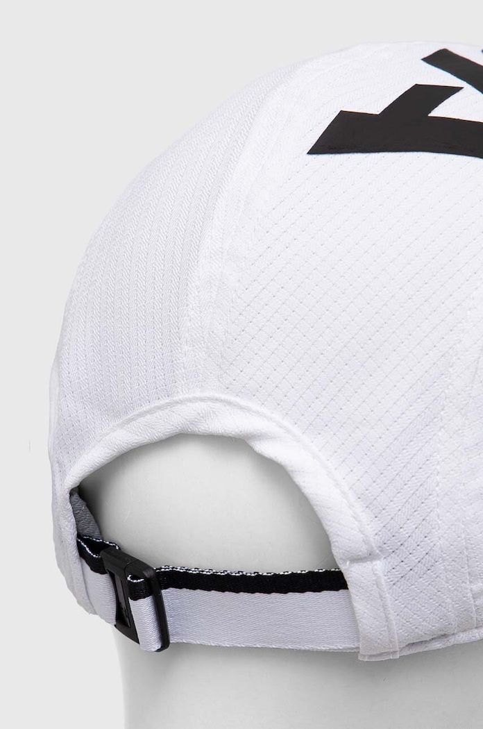 Dodaci Kapa sa šiltom Under Armour Iso-Chill Armourvent 1383436 bijela