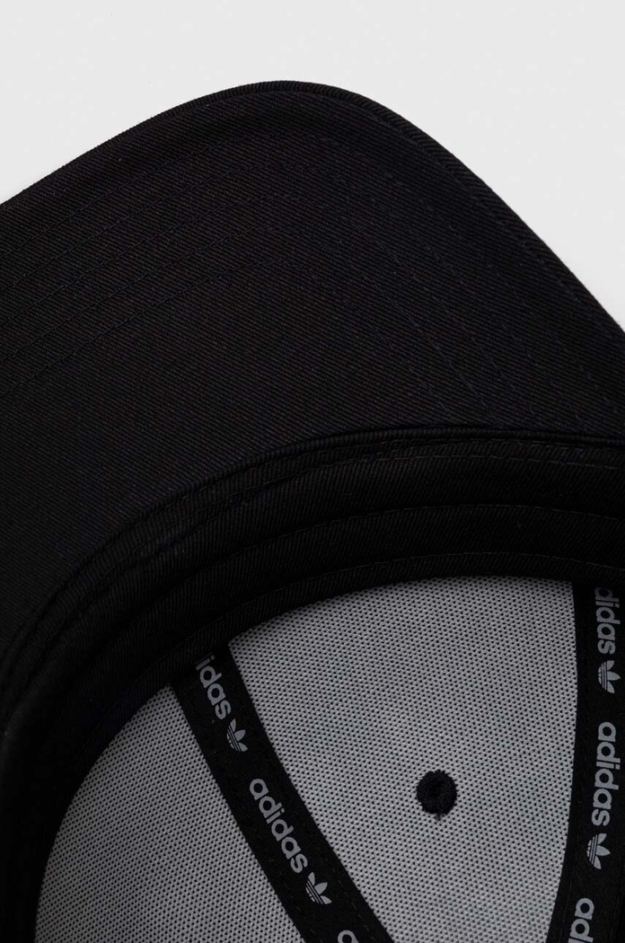 Bavlnená šiltovka adidas Originals čierna IS2998