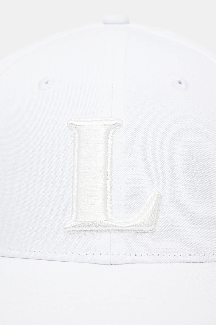 Lacoste Καπέλο μπέιζμπολ RK0342 λευκό SS26