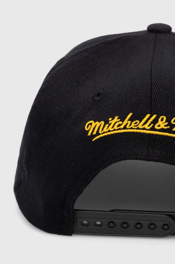 Čepice s vlněnou směsí Mitchell&Ness NBA LOS ANGELES LAKERS HHSSINTL1263.LALBLCK černá SS24