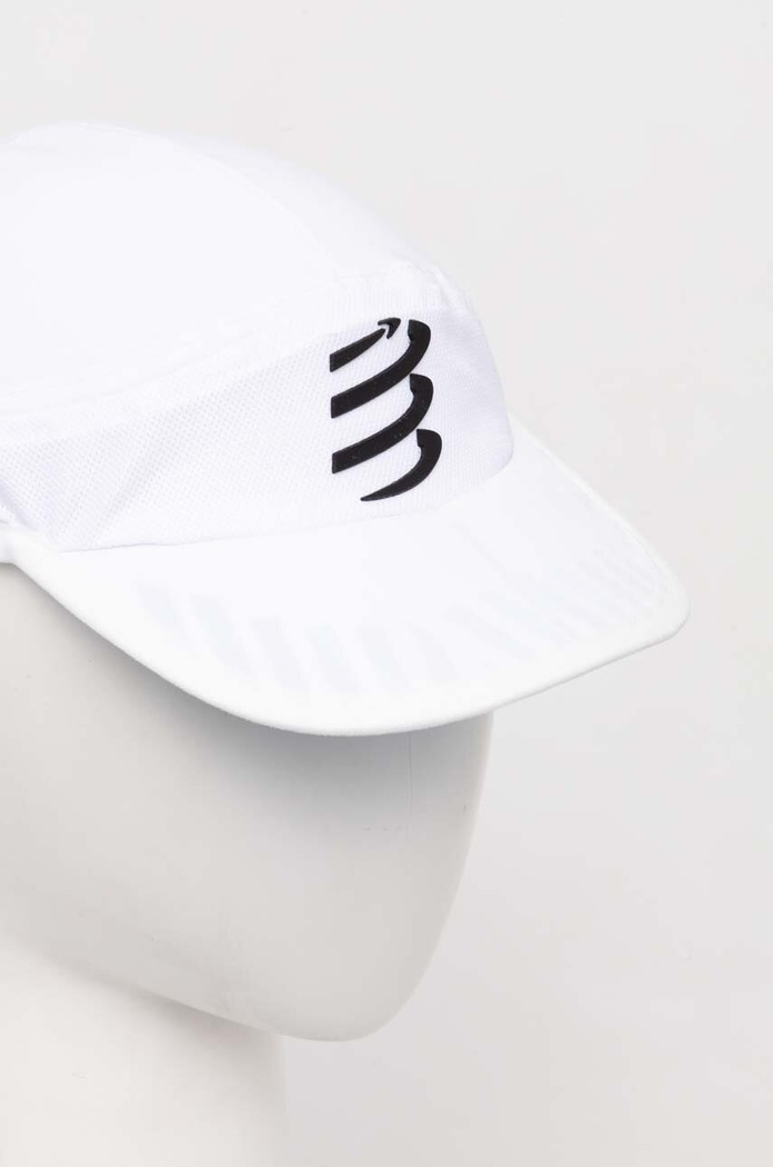 Шапка с козирка Compressport Pro Racing Cap CU00003B бял SS24