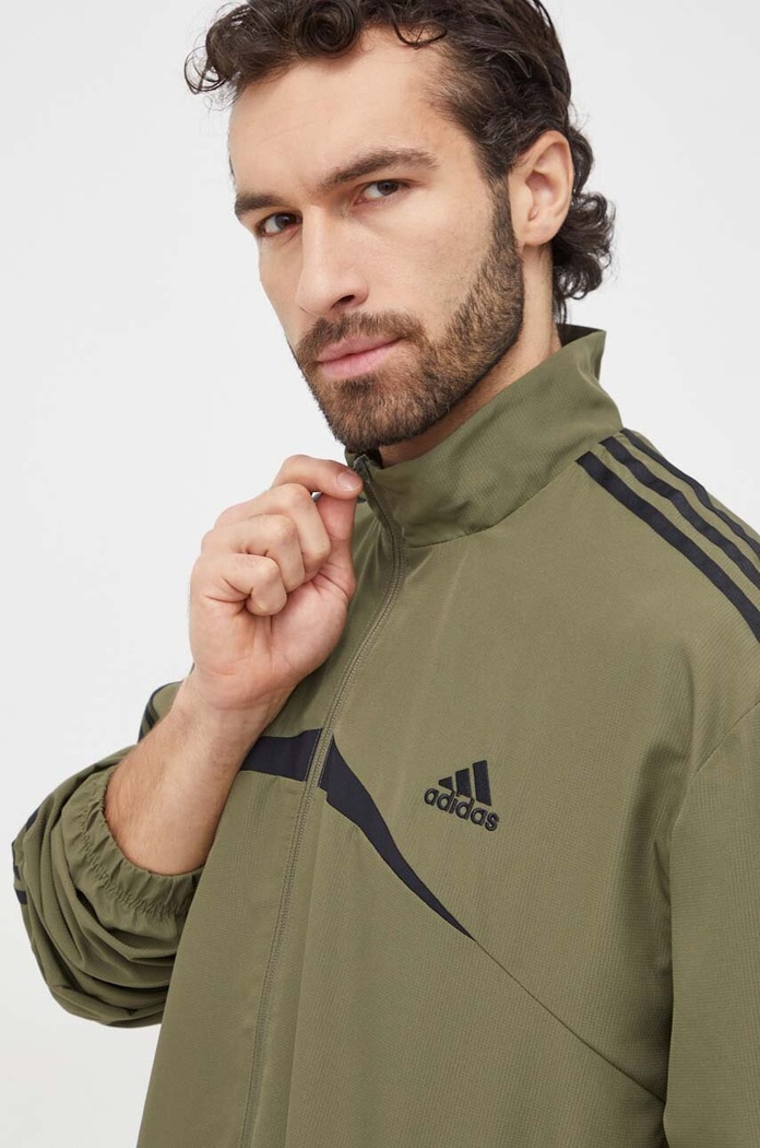 Спортивний костюм adidas IT4021