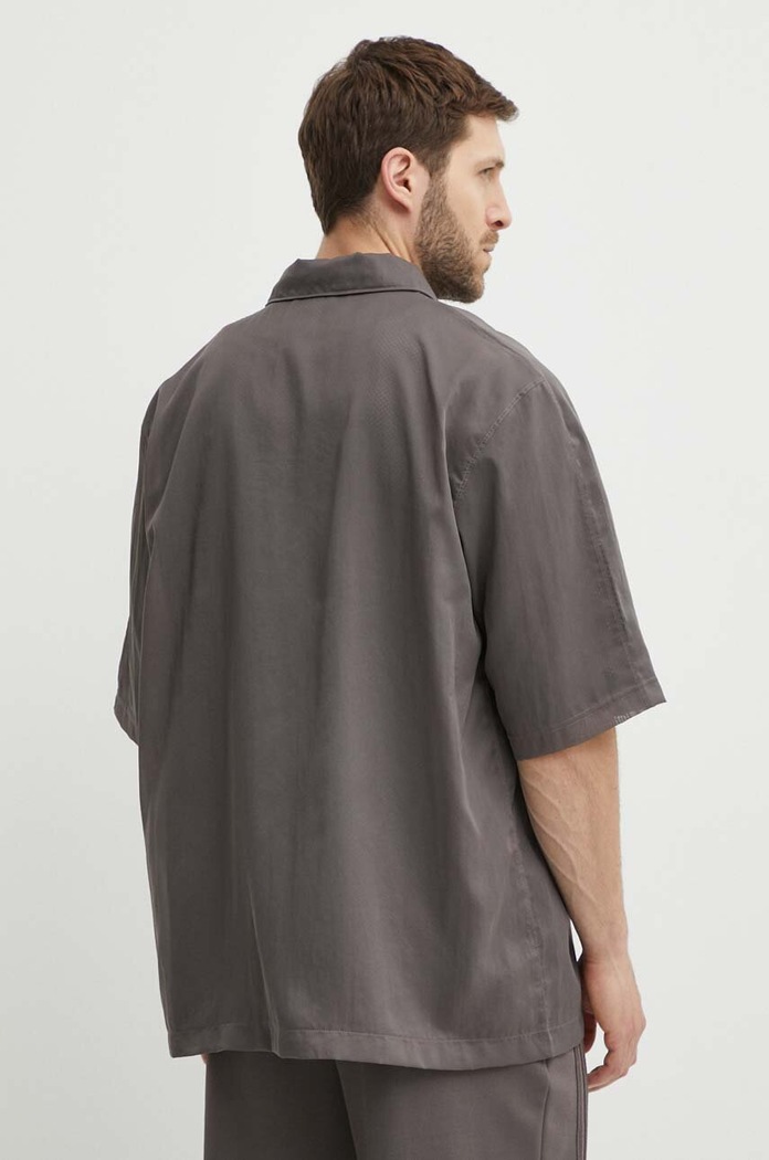 Ρούχα Πουκάμισο adidas Originals IT7439 γκρί