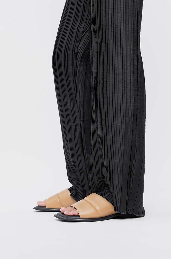 Кожени чехли Vagabond Shoemakers IZZY 5713.001.13