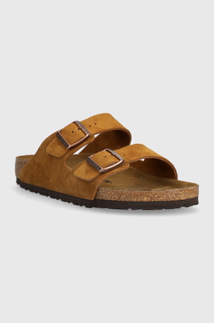 Παντόφλες σουέτ Birkenstock Arizona 1027082 καφέ AW25