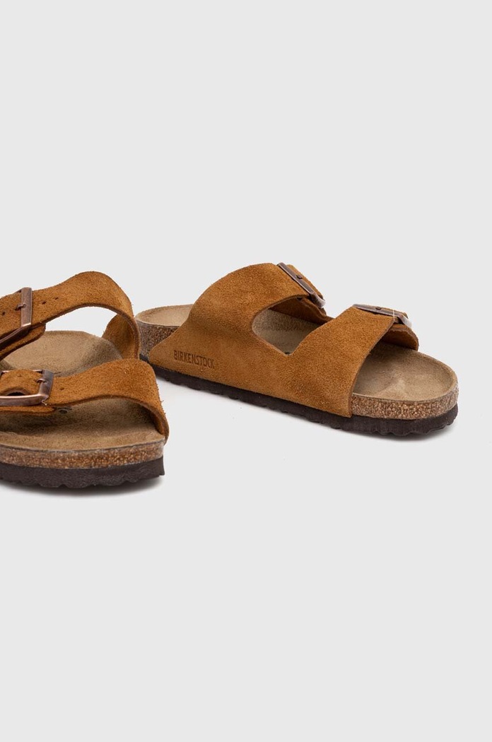 Παντόφλες σουέτ Birkenstock Arizona 1027162 καφέ AA00