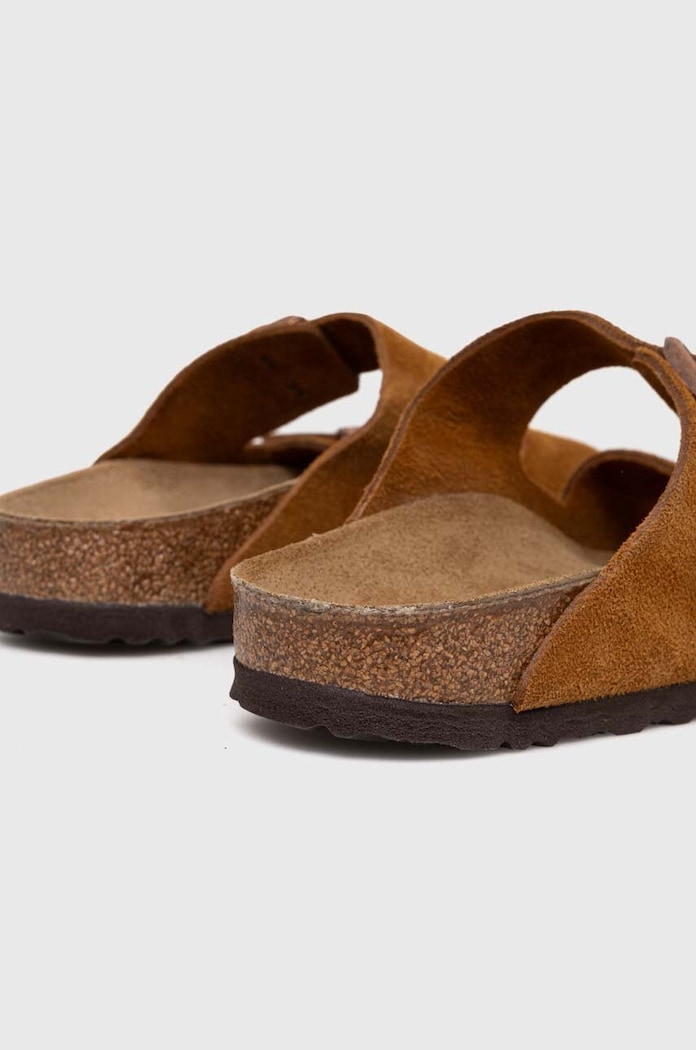 Παπούτσια Παντόφλες σουέτ Birkenstock Arizona 1027162 καφέ