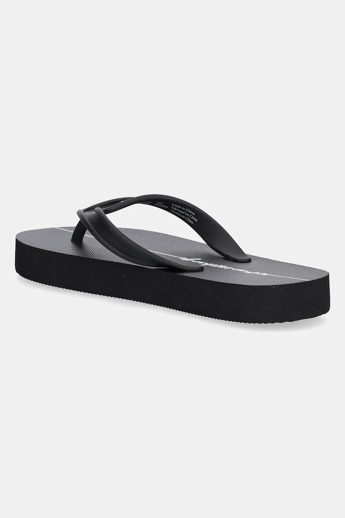 Boty Armani Exchange Žabky Armani Exchange XDQ010.XV700.N642 černá