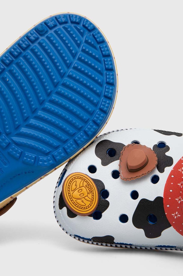 Crocs klapki Toy Story Woody Classic Clog 209446.4GX multicolor