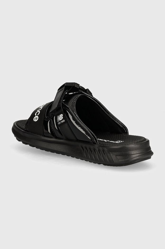 Обувки Чехли New Balance SWA330D3 черен